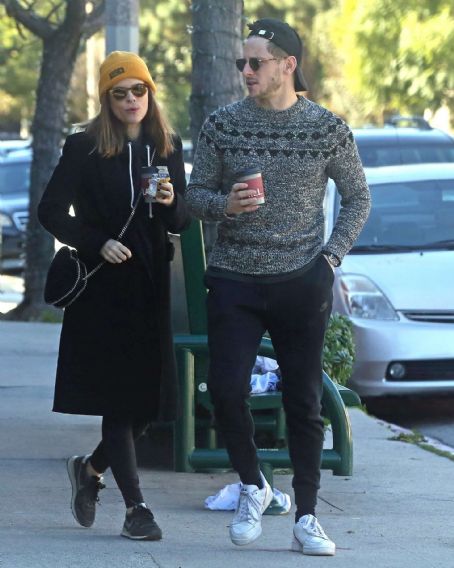 Kate Mara – Takes her dogs for a walk in Los Angeles