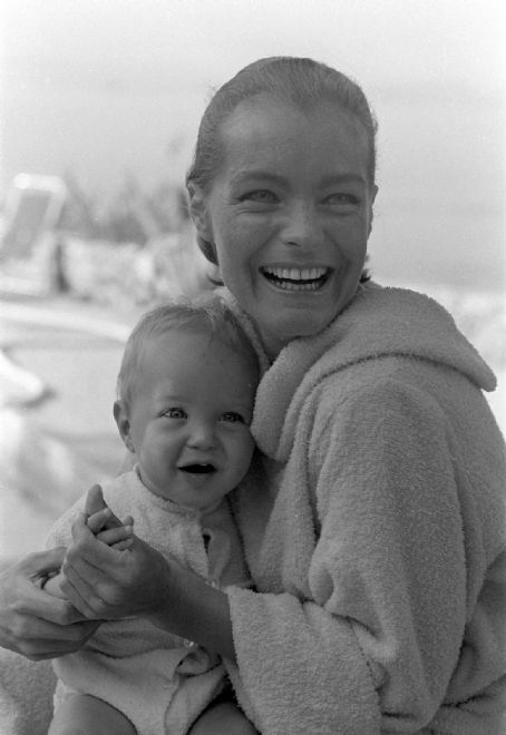 Romy Schneider Pic - Image of Romy Schneider - AllStarPics.Net