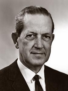 Howard Henry Peckham
