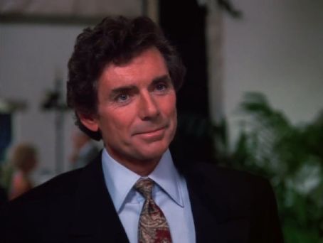 David Birney- as Earl Harper