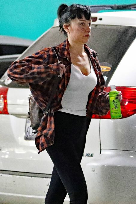 Amanda Bynes – Out in Los Angelws