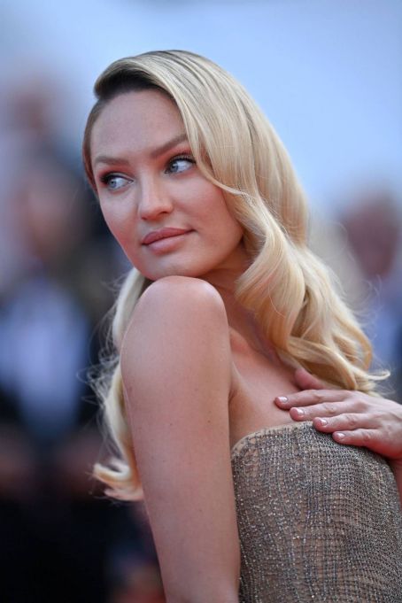 Candice Swanepoel – ‘Elvis’ Premiere during 2022 Cannes - FamousFix.com
