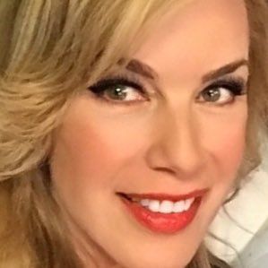 Nelly Palmer (Success Coach)