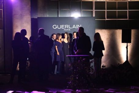 Angelina Jolie – Arriving at a Guerlain event in Los Angeles