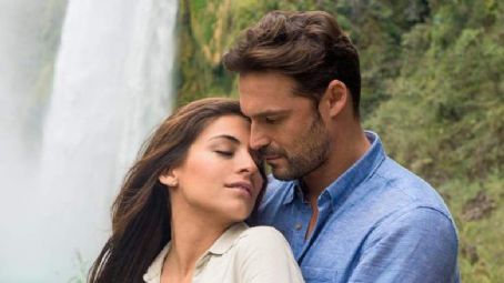 Ana Brenda Contreras and Iván Sánchez