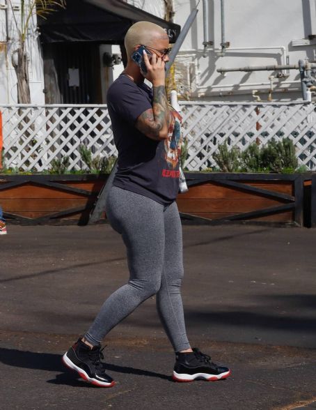 Amber Rose – With Alexander AE Edwards out for lunch in Los Angeles