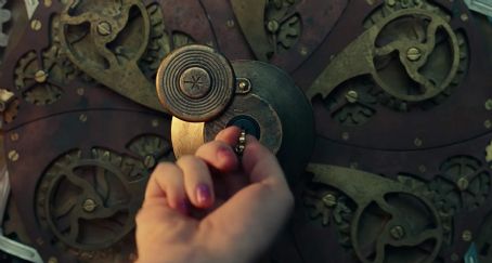 The Nutcracker and the Four Realms (2018)