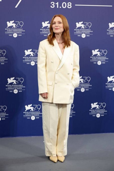 Julianne Moore – 2022 Venice International Film Festival