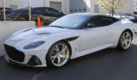 Aston Martin DBS Superleggera