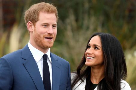 Meghan Markle and Prince Harry – Announce their engagement at