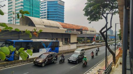 Cikoko LRT Station