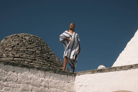 Candice Swanpoel – Tropic of C Serenity (November 2021) | Candice