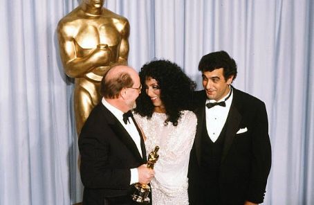 John Williams, Cher and Plácido Domingo - The 55th Annual Academy Awards (1983)