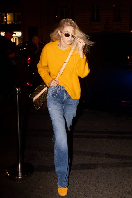 Gigi Hadid – Seen while leaving her hotel in Paris