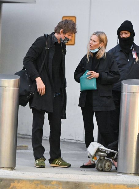 Kate Moss – Arrives at JFK Airport in New York | Kate Moss Picture