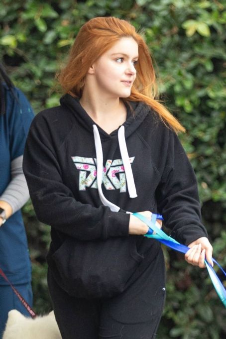 Ariel Winter – pictured picking up her dogs from the groomer in Los Angeles