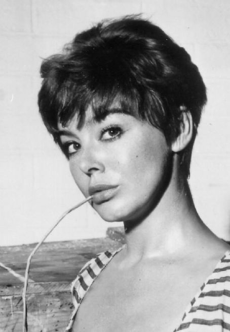 Janet Munro Pics - Janet Munro Photo Gallery - 2019 - Magazine ...