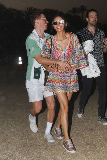 Nina Dobrev – With Shaun White at last day of weekend 2 of Coachella in