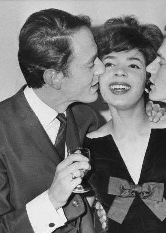 Shirley Bassey and John Barry - Dating, Gossip, News, Photos