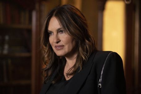 Who is Mariska Hargitay dating? Mariska Hargitay boyfriend, husband