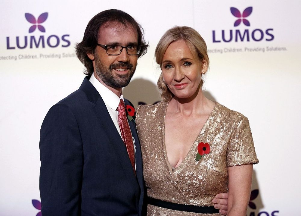 David Gordon Rowling Murray : Jk Rowling Husband Daughter And Other