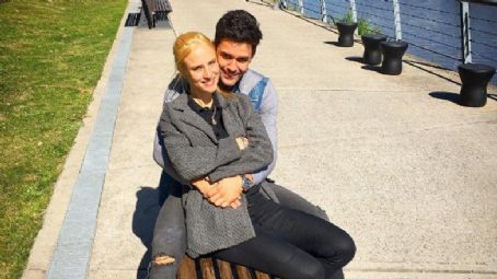 Mariano Martínez and Camila Cavallo