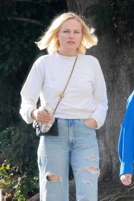 Malin Akerman – Seen with a gal pal at All Time in Los Feliz