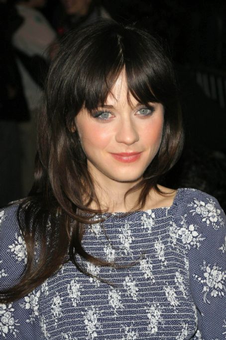 Zooey Deschanel - Live Free Or Die New York Screening Picture - Photo ...