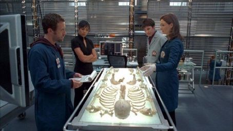 Bones (2005)