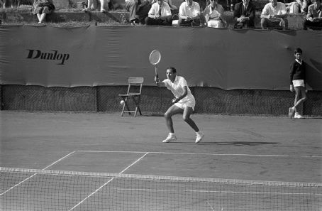 Luis Ayala (tennis)