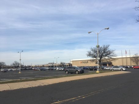 Roosevelt Mall