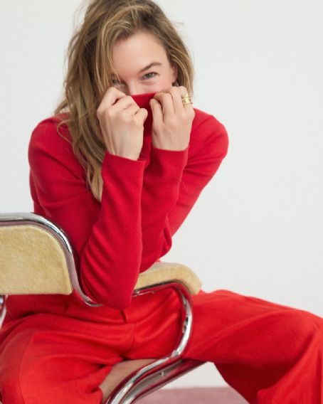 Renée Zellweger - Marie Claire Magazine Pictorial [Australia] (March 2025)