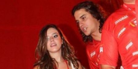 Giovanna Lancellotti and Guilherme Boury