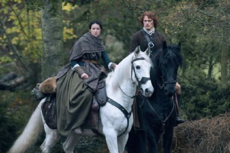 Outlander » Season 2 » The Fox's Lair (2016)