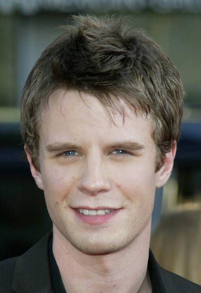 Next photo of Luke Mably