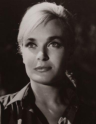 Shirley Eaton | Shirley Eaton Picture #53613242 - 386 x 498 - FanPix.Net