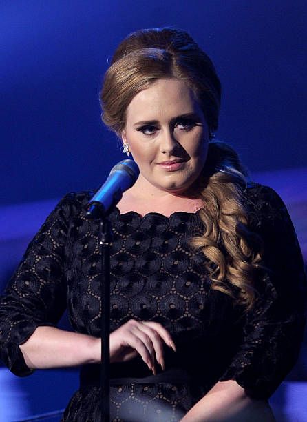 Adele - 2011 MTV Video Music Awards - Show