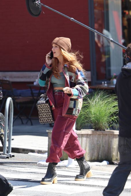 Blake Lively – On the set for ‘It Ends With Us’