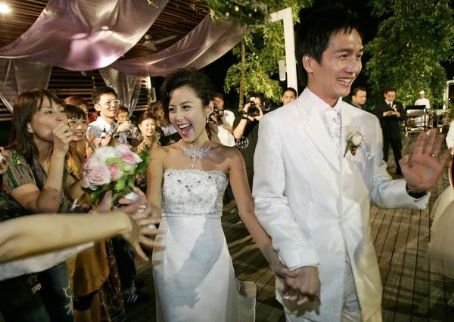 Alan Tern and Priscelia Chan - Marriage