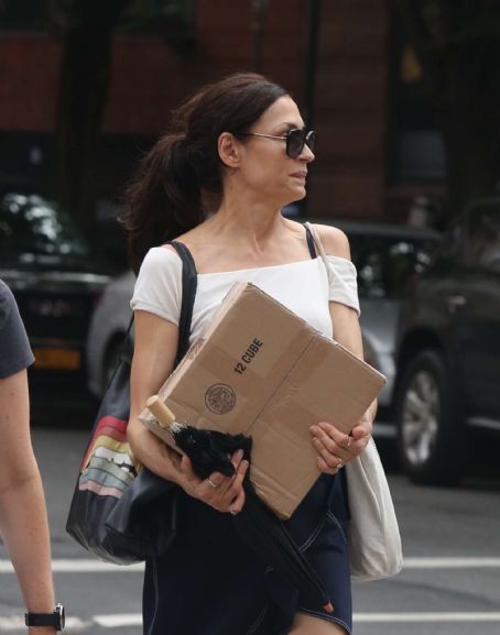 Who is Famke Janssen dating? Famke Janssen boyfriend, husband