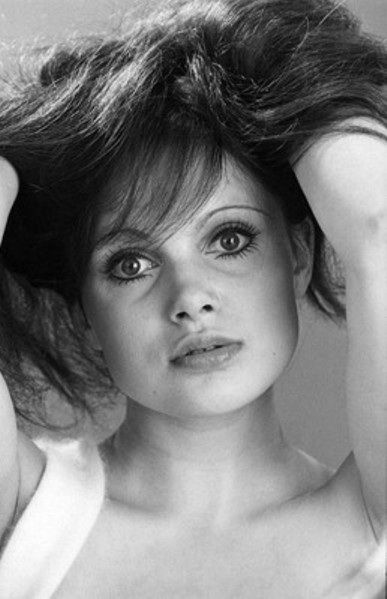 Madeline Smith | Madeline Smith Picture #37066207 - 387 x 599 - FanPix.Net