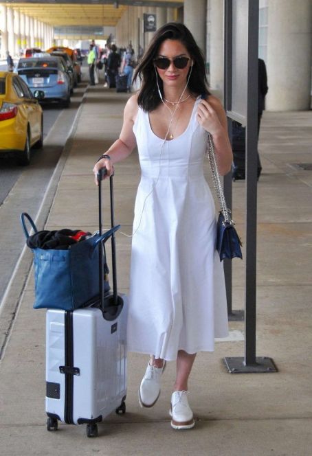 Olivia Munn in Zeynep Arçay Dress : at Airport in Washington