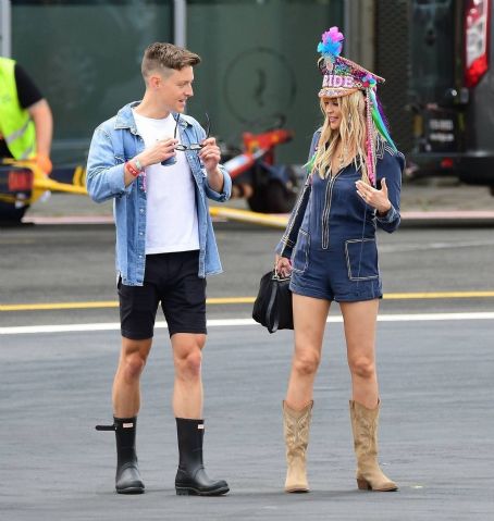 Laura Whitmore – Heads to Glastonbury with a friends in London