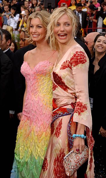 Faith Hill and Cameron Diaz - The 74th Annual Academy Awards (2002)