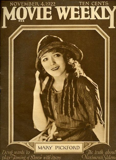 Mary Pickford - Movie Weekly Magazine Cover [United Kingdom] (4 November 1922)