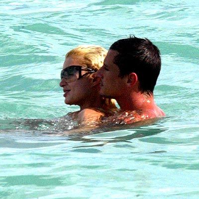 Paris Hilton and Simon Rex
