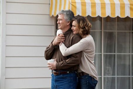 Brenda Strong and Patrick Duffy