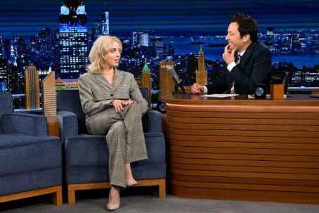 Aubrey Plaza - The Tonight Show Starring Jimmy Fallon - Season 10