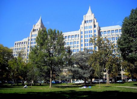 Hines Interests Limited Partnership