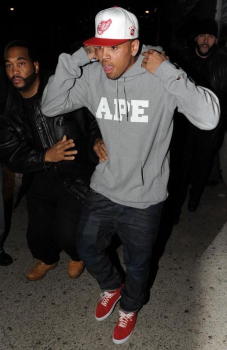 chris brown sweater